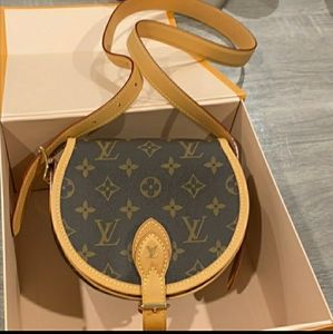 Louis Vuitton Tambourin Bag